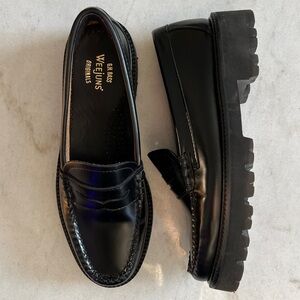 g.h. bass weejuns - whitney super lug platform penny loafer in black - size 7.5